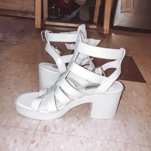 steve madden white sandals